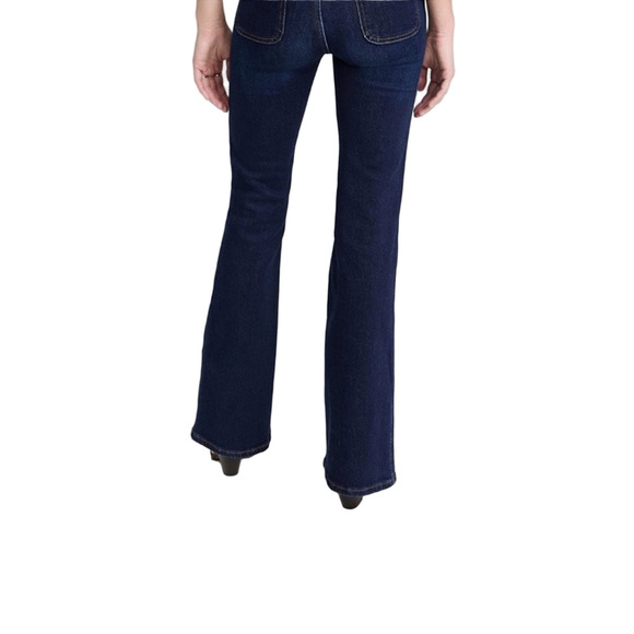 Boyish “Ricky” flares in blue steel - Picture 3 of 6